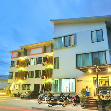 City Ratsada Lampang Ngoại thất bức ảnh